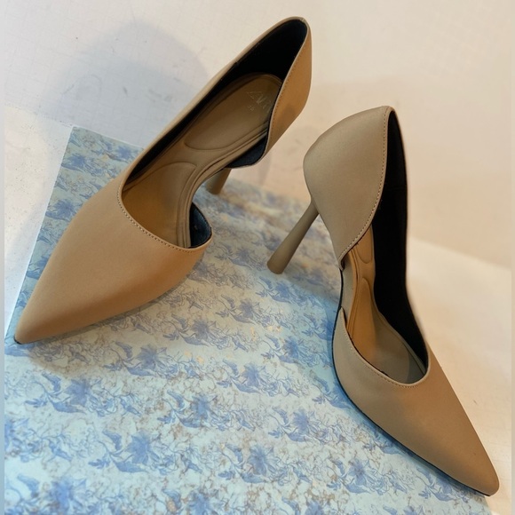 Zara Shoes - Zara~Solid~Tan Fabric~D’Orsay~Slip-On Pumps~Pointed Toe~Flare Heel~Size 5.5